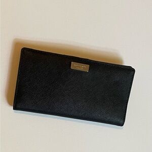NWT Kate Spade Laurel Way Stacy Wallet